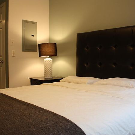 Accurate Plus Furnished Apartment- Brickstone Mews Mississauga Habitación foto