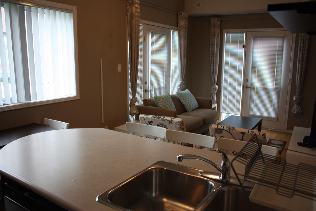 Accurate Plus Furnished Apartment- Brickstone Mews Mississauga Habitación foto